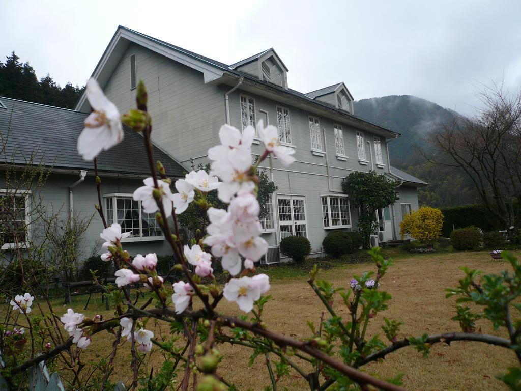 Auberge Shikinouta 츄와노 외부 사진